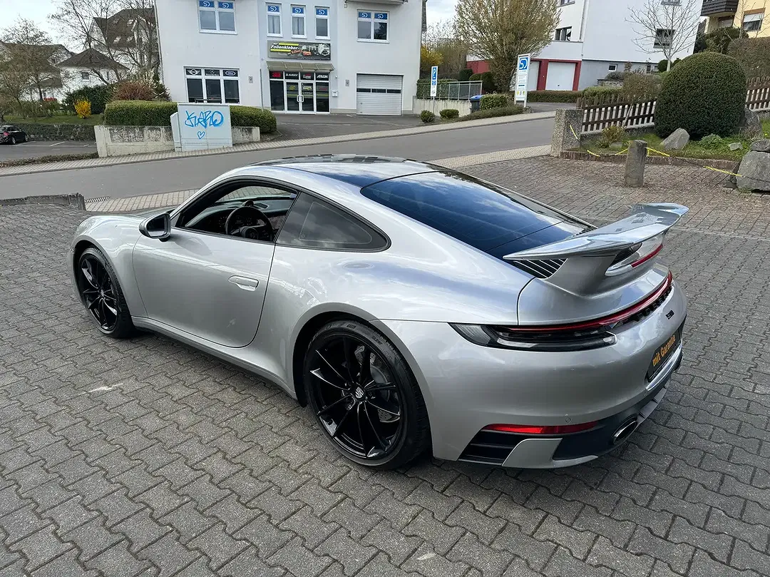 Porsche 992 Sport Chrono Carrera - Thumbnail 3