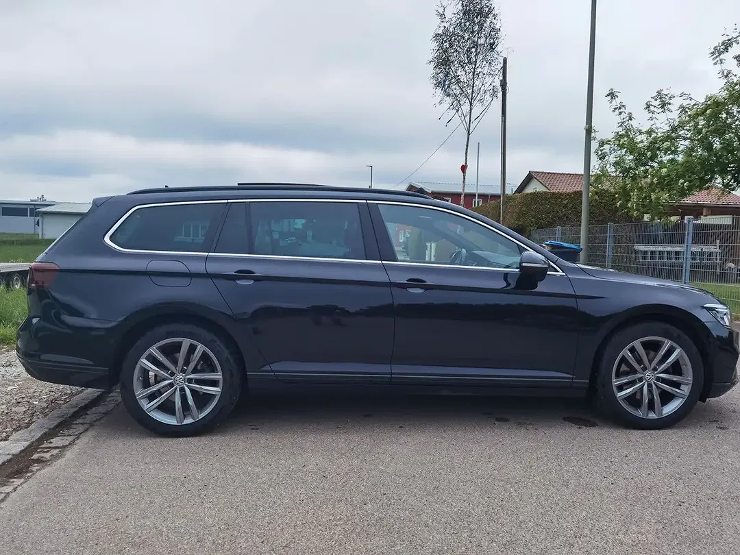 Volkswagen Passat Variant 2.0 TDI DSG - Thumbnail 24