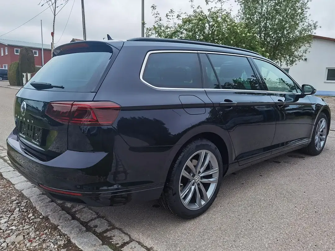 Volkswagen Passat Variant 2.0 TDI DSG - Thumbnail 27