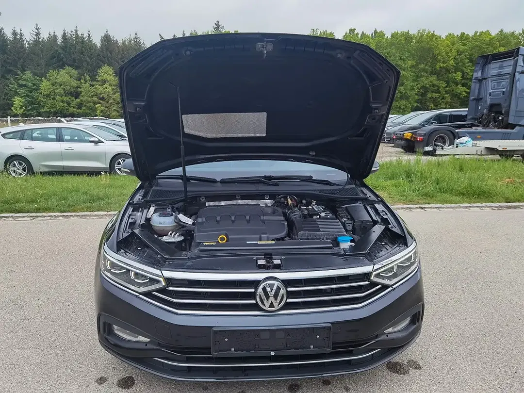 Volkswagen Passat Variant 2.0 TDI DSG - Thumbnail 28