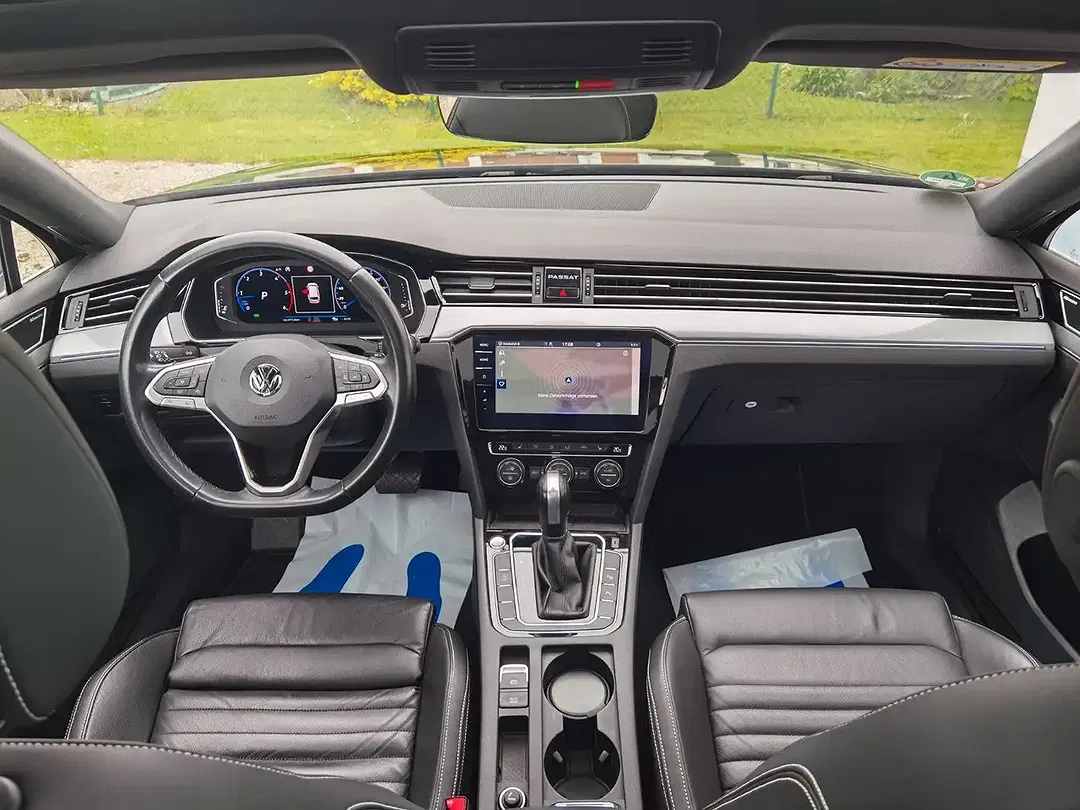 Volkswagen Passat Variant 2.0 TDI DSG - Thumbnail 9