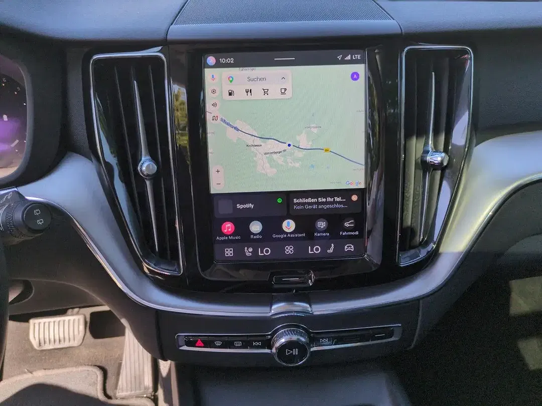Volvo XC60 B4 AUT Momentum Pro - Thumbnail 11