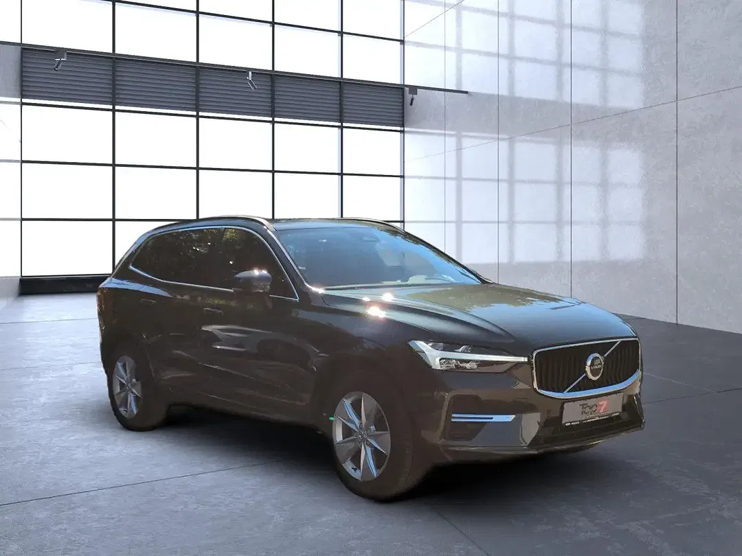 Volvo XC60 B4 AUT Momentum Pro - Thumbnail 4
