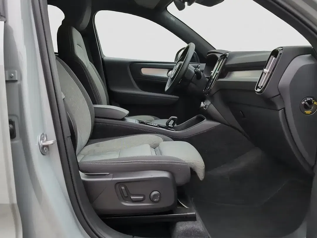 Volvo XC40 B3 Edition Plus - Thumbnail 14