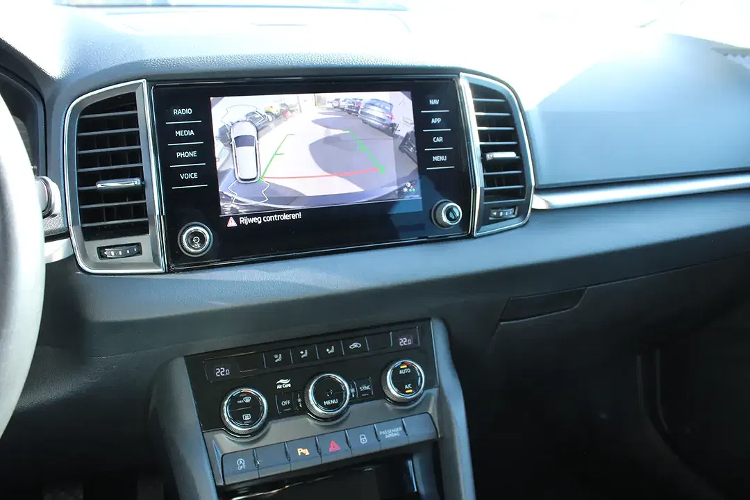 Skoda Karoq 1.0 TSI - Thumbnail 10