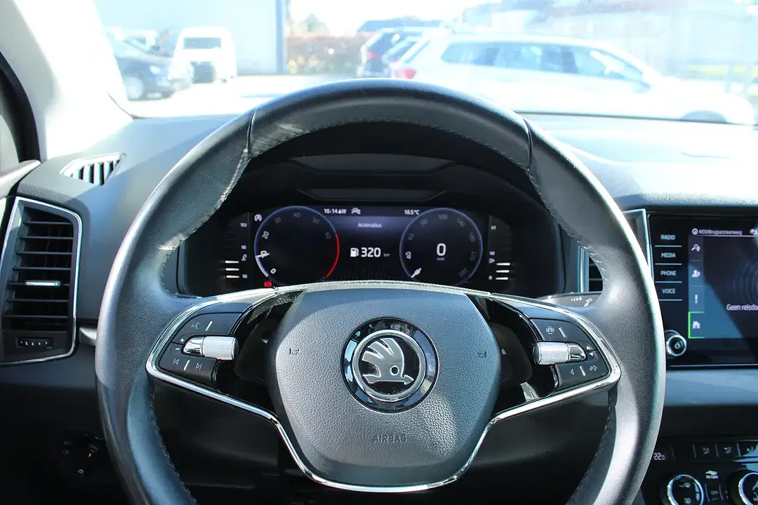 Skoda Karoq 1.0 TSI - Thumbnail 8