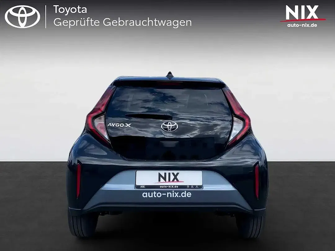 Toyota Aygo X Teamplayer - Thumbnail 4