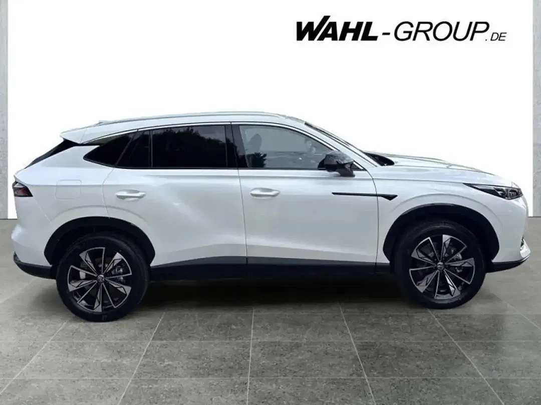 MG HS Hybrid Luxury - foto 2