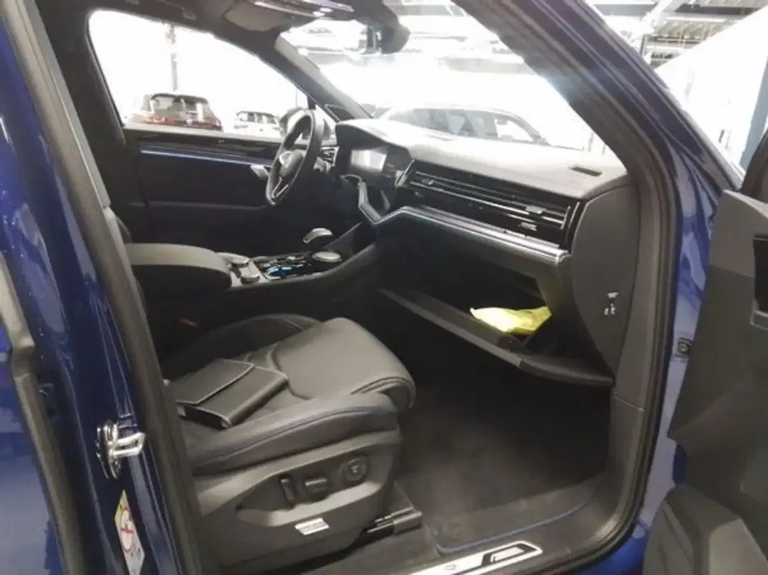 Volkswagen Touareg Hybrid R - Thumbnail 5