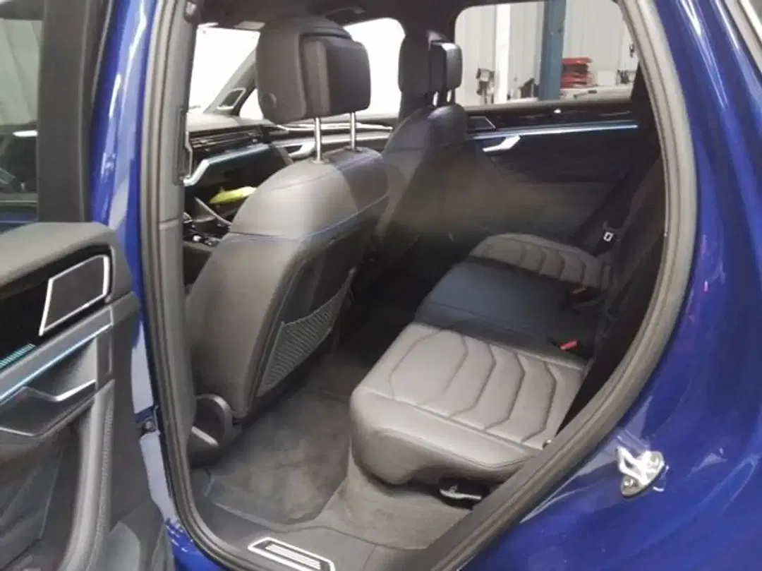 Volkswagen Touareg Hybrid R - Thumbnail 8