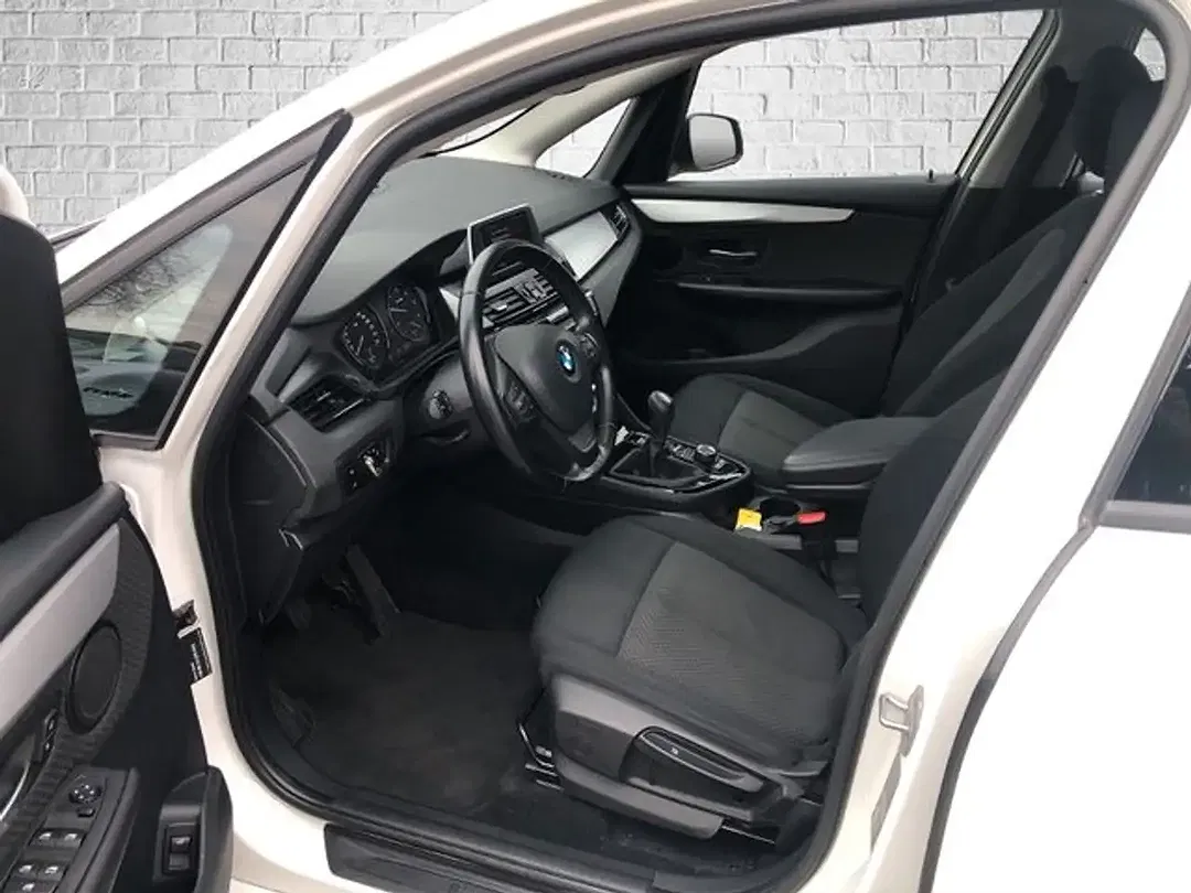 BMW 216 Active Tourer Advantage - Thumbnail 18