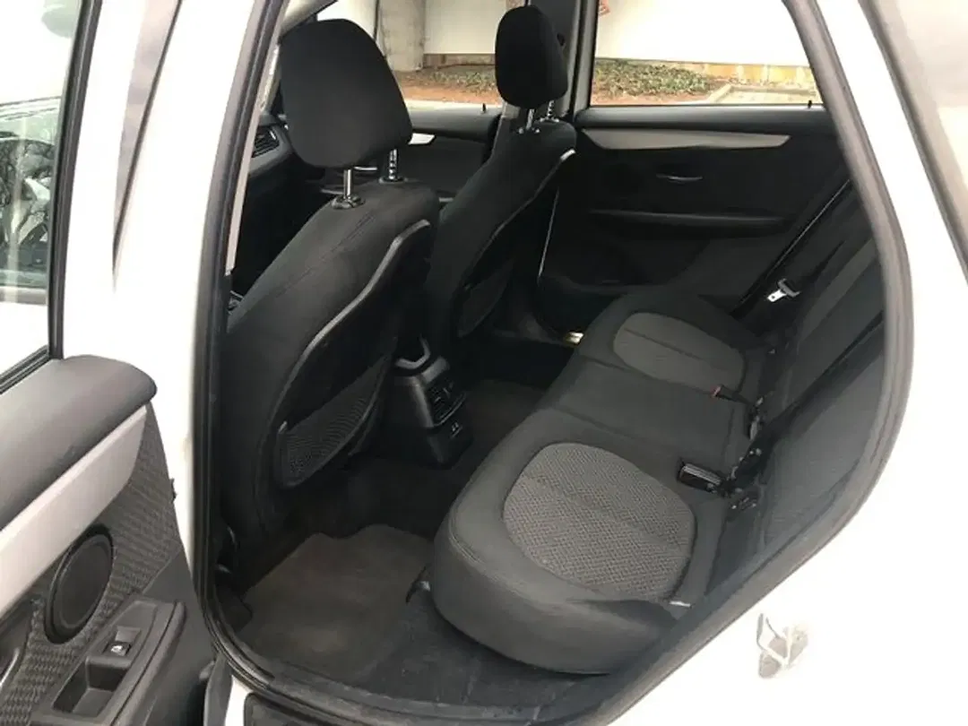 BMW 216 Active Tourer Advantage - Thumbnail 19