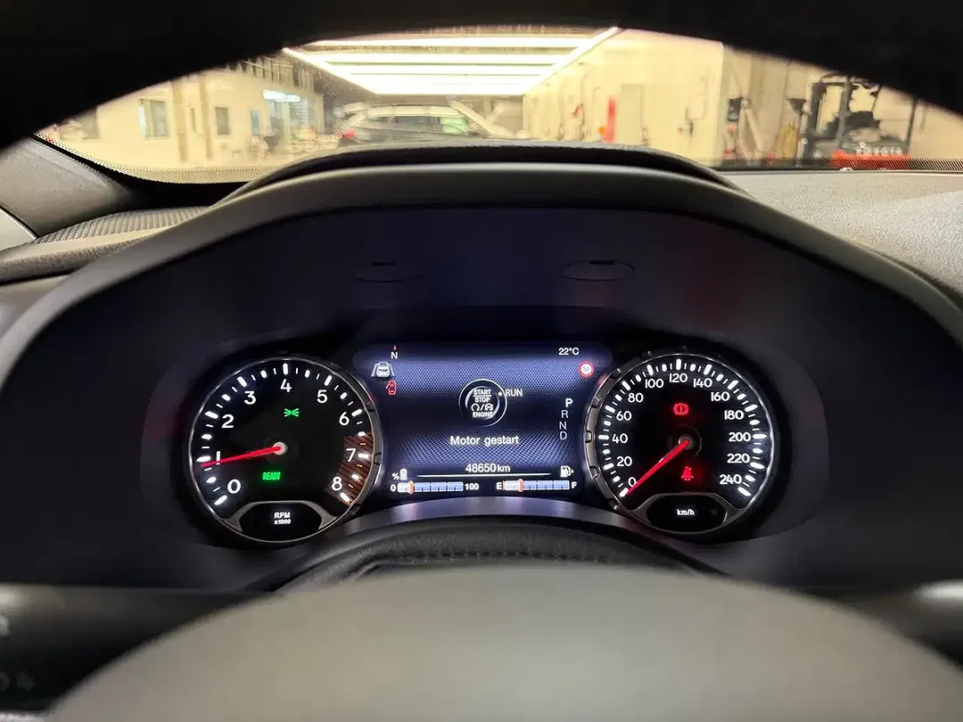Jeep Renegade 1.5 e-Hybrid Limited - Thumbnail 17