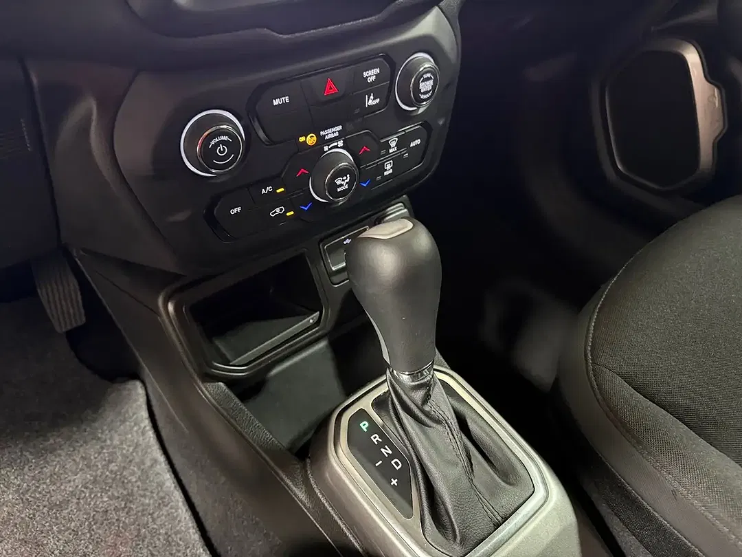 Jeep Renegade 1.5 e-Hybrid Limited - Thumbnail 18