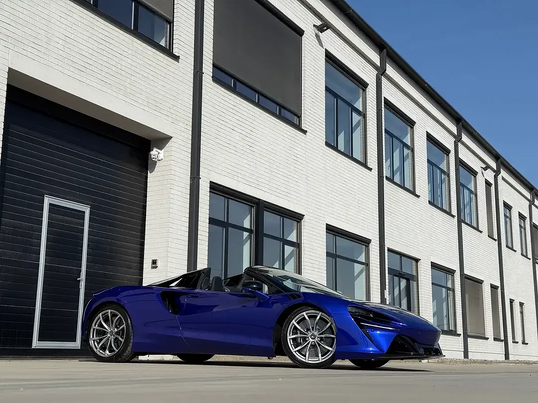 McLaren Artura Spider - foto 2