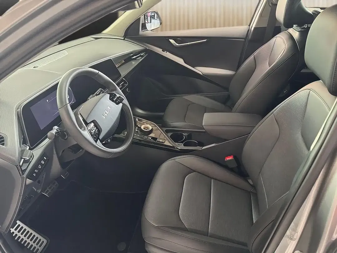 Kia Niro 1.6 Hybrid Spirit - Thumbnail 8