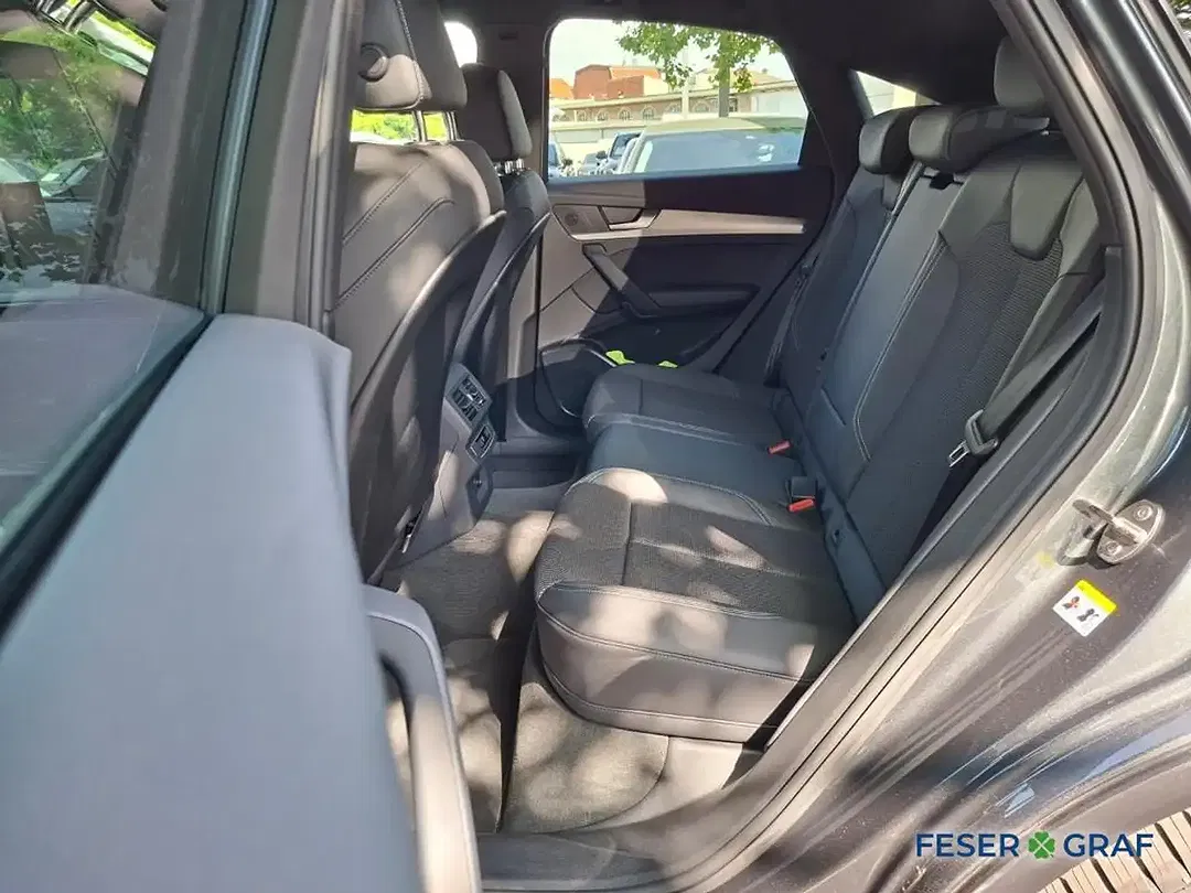 Audi Q5 quattro Matrix LED Sportback S line - Thumbnail 8