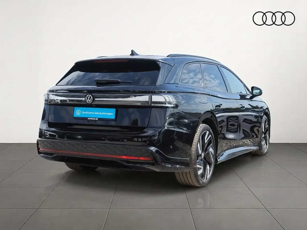 Volkswagen ID.7 - Thumbnail 3