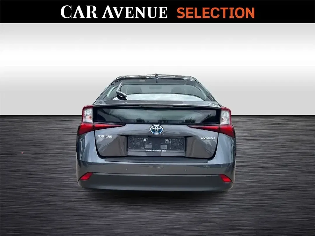 Toyota Prius Lounge - Thumbnail 5
