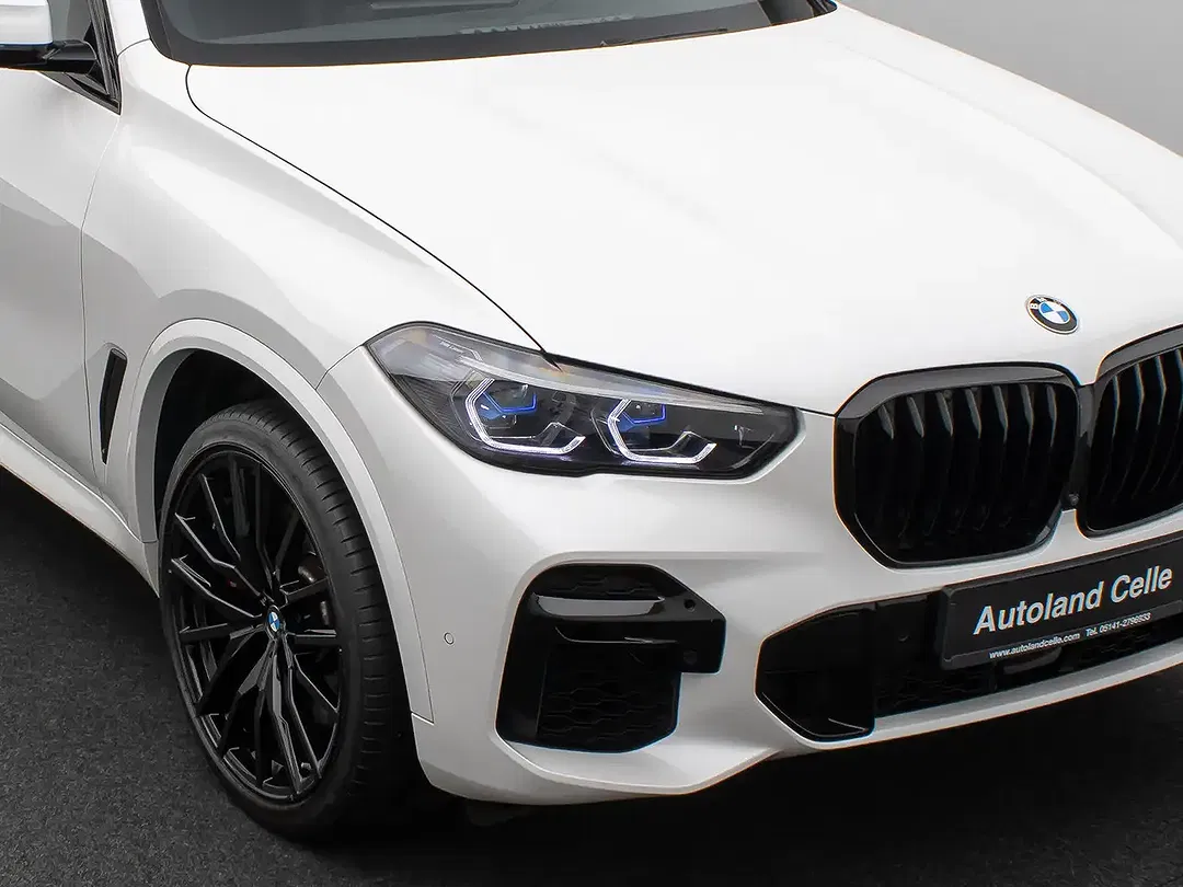 BMW X5 M - Thumbnail 17