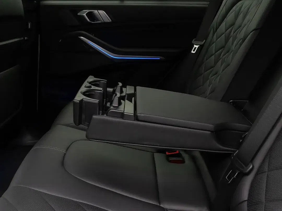 BMW X5 M - Thumbnail 26
