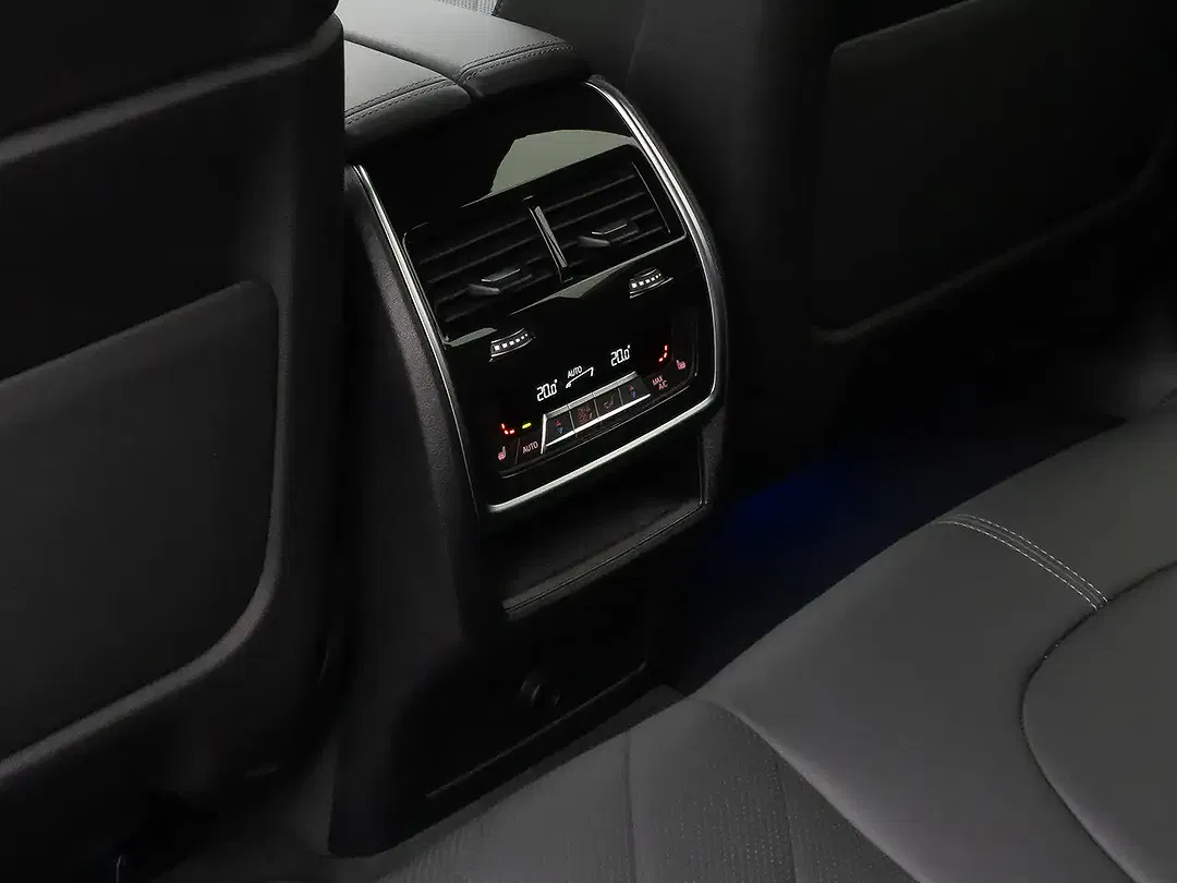 BMW X5 M - Thumbnail 27