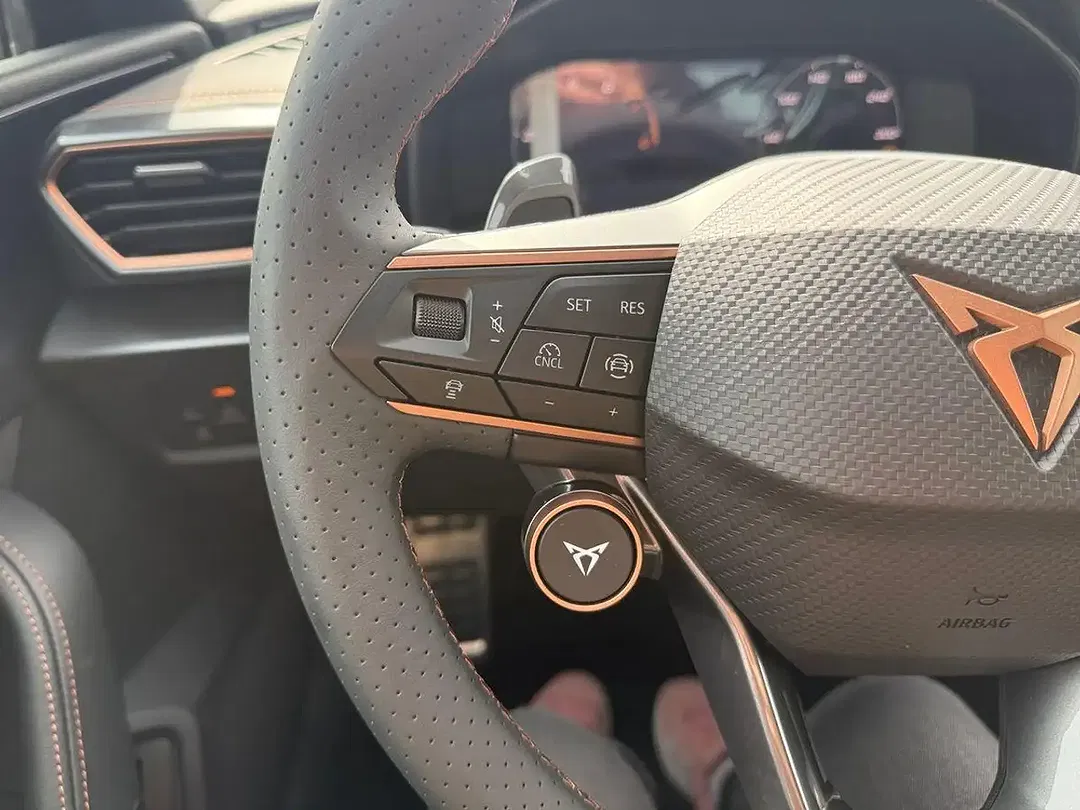 CUPRA Leon PHEV - Thumbnail 15