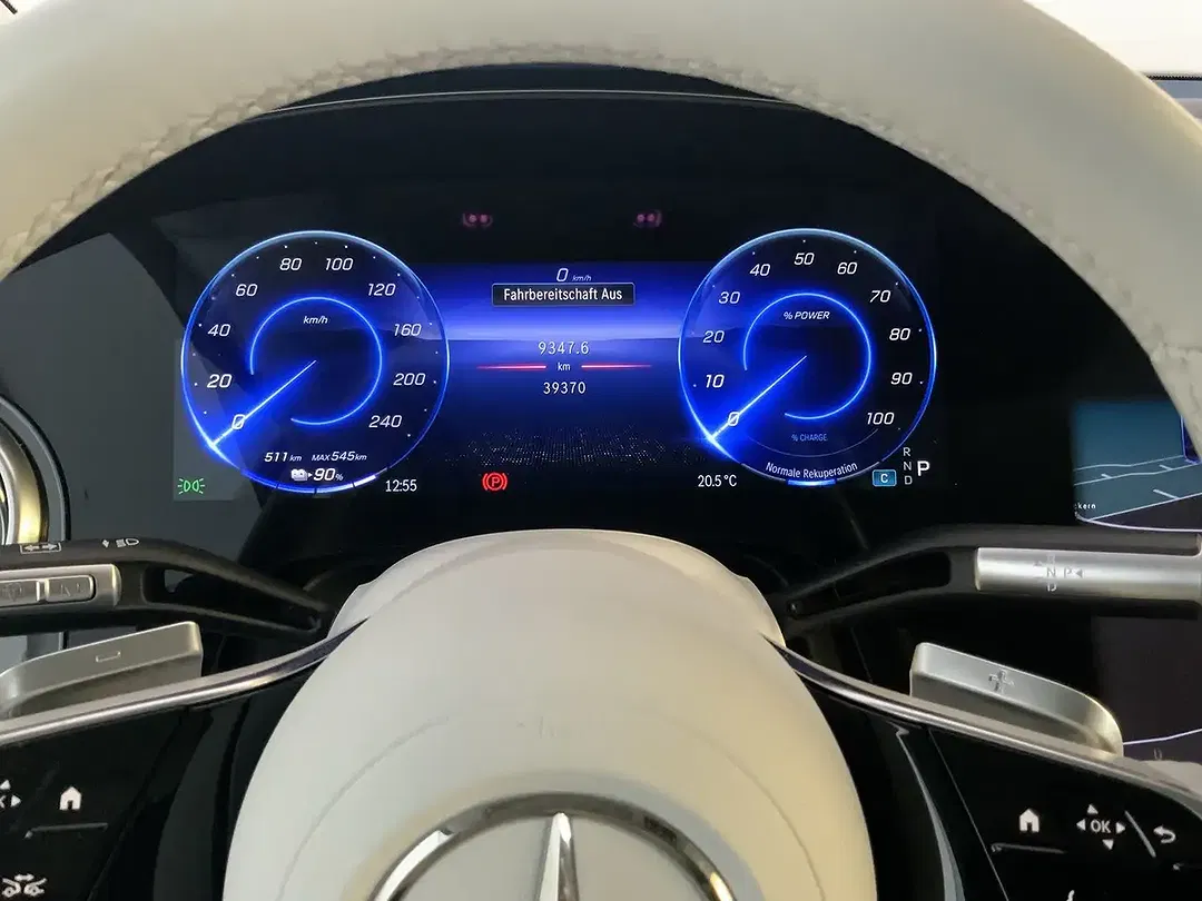 Mercedes-Benz EQS SUV 450 - Thumbnail 9