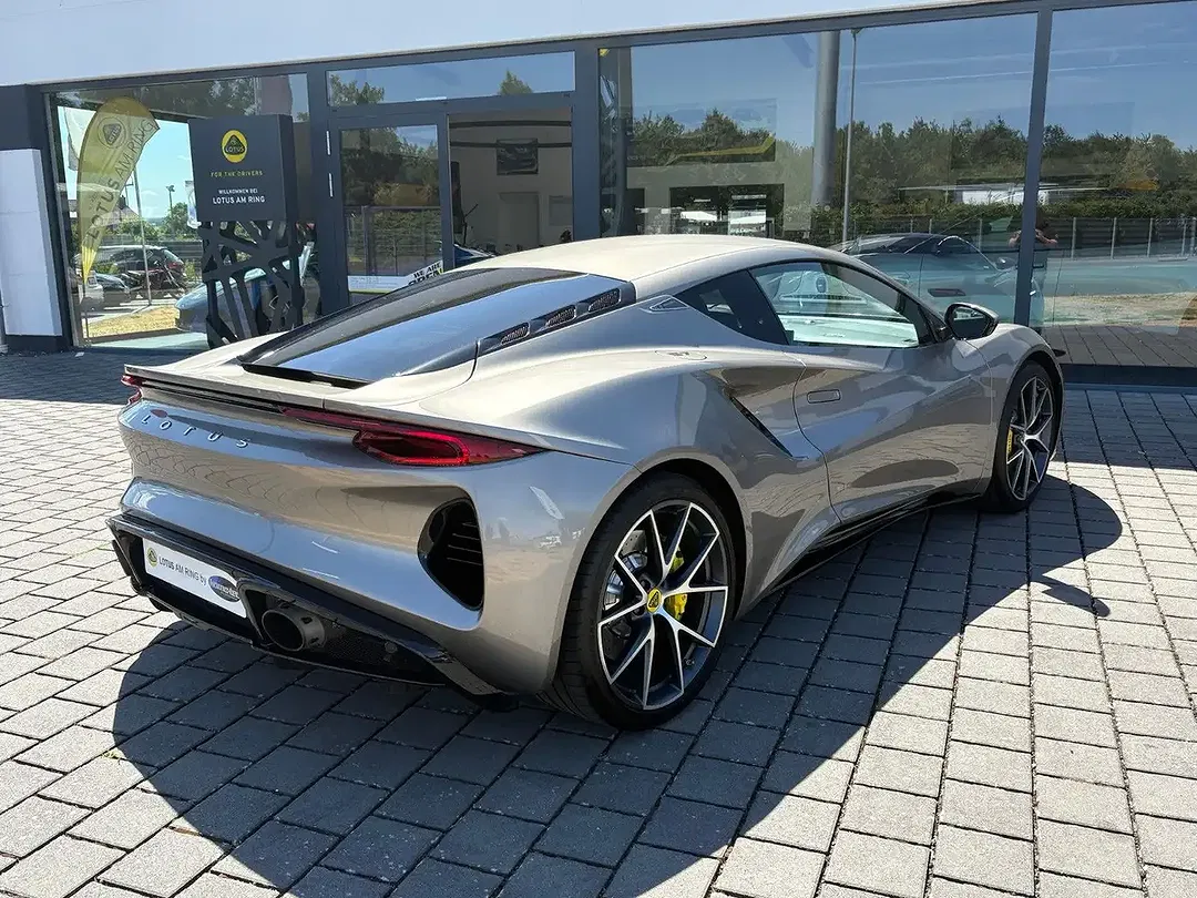 Lotus Emira V6 First Edition - Thumbnail 5