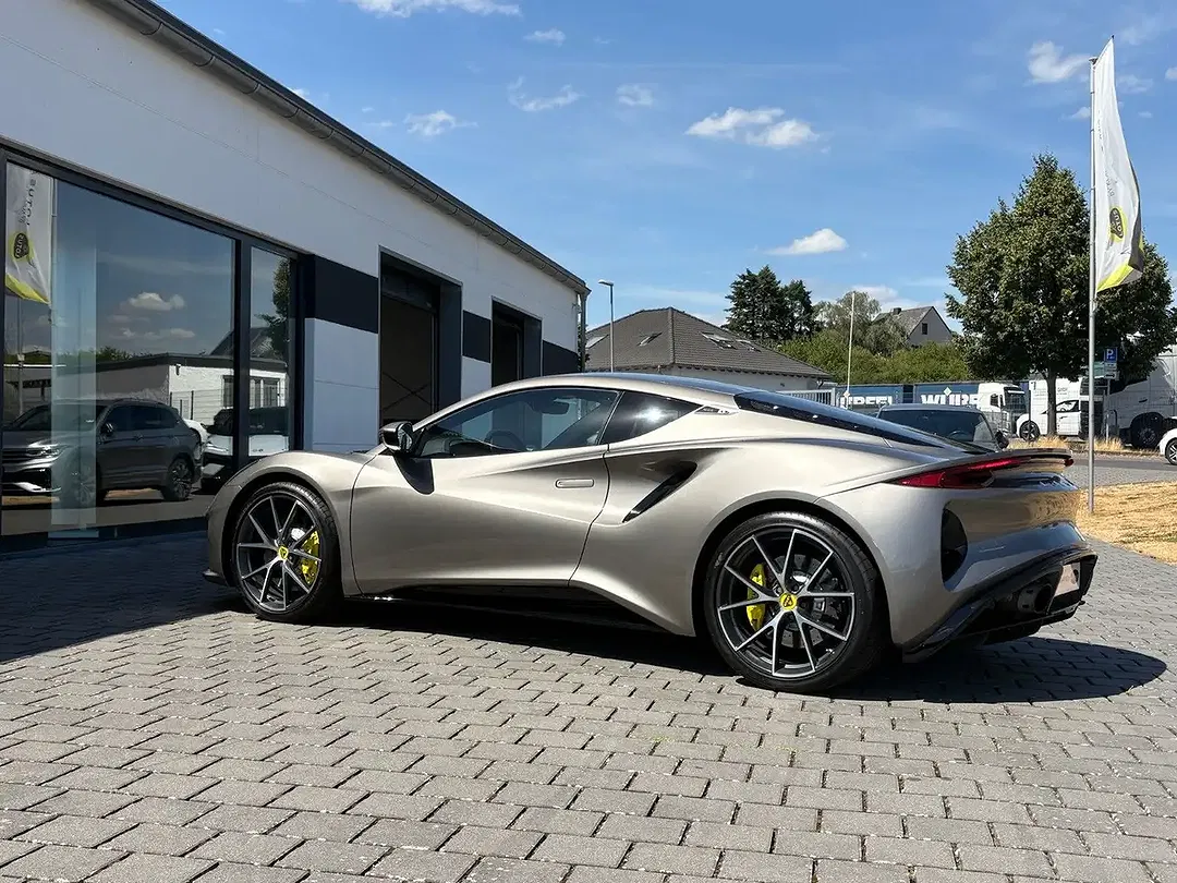 Lotus Emira V6 First Edition - Thumbnail 7