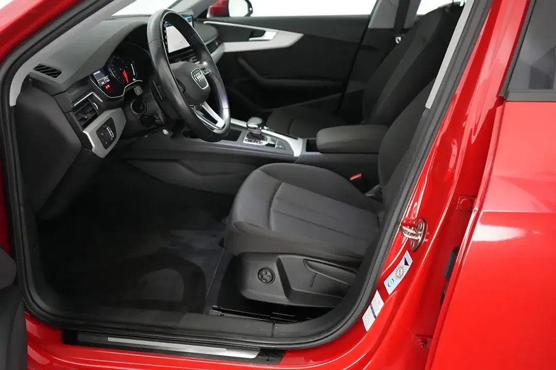 Audi A4 30 TDI S tronic Avant - Thumbnail 10