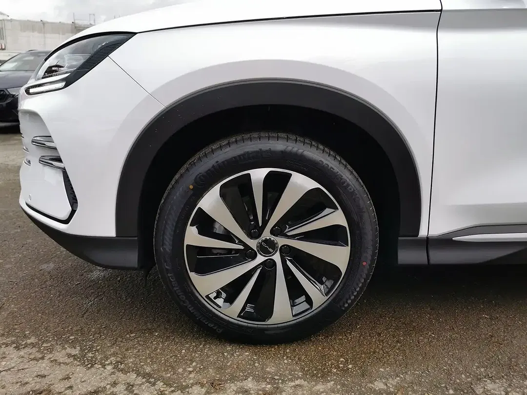 BYD Seal U DM-i AWD Design - Thumbnail 6