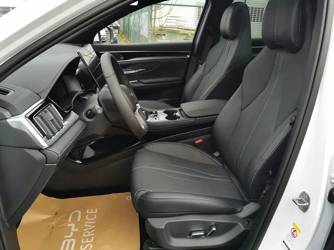 BYD Seal U DM-i AWD Design - Thumbnail 7