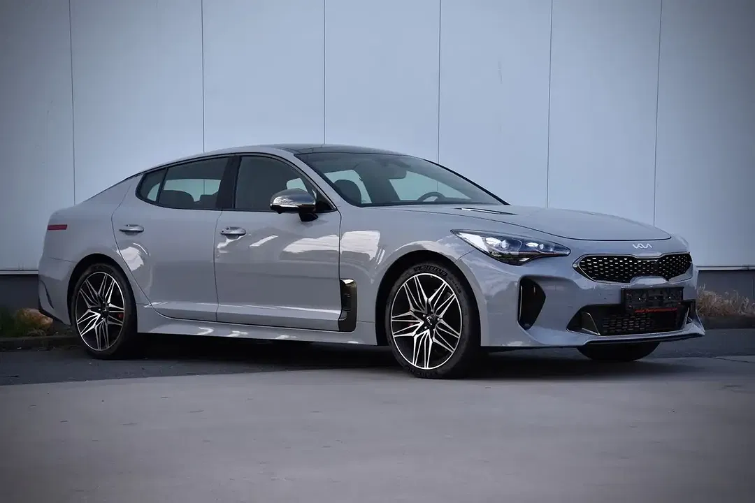 Kia Stinger 4WD GT - Thumbnail 3