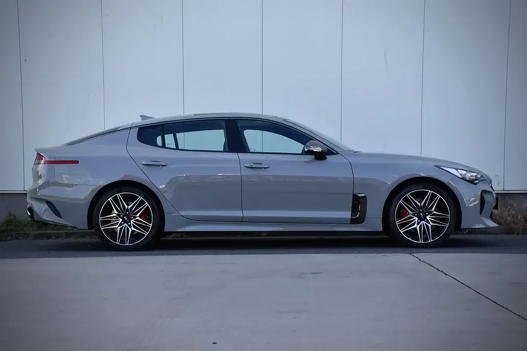 Kia Stinger 4WD GT - Thumbnail 4