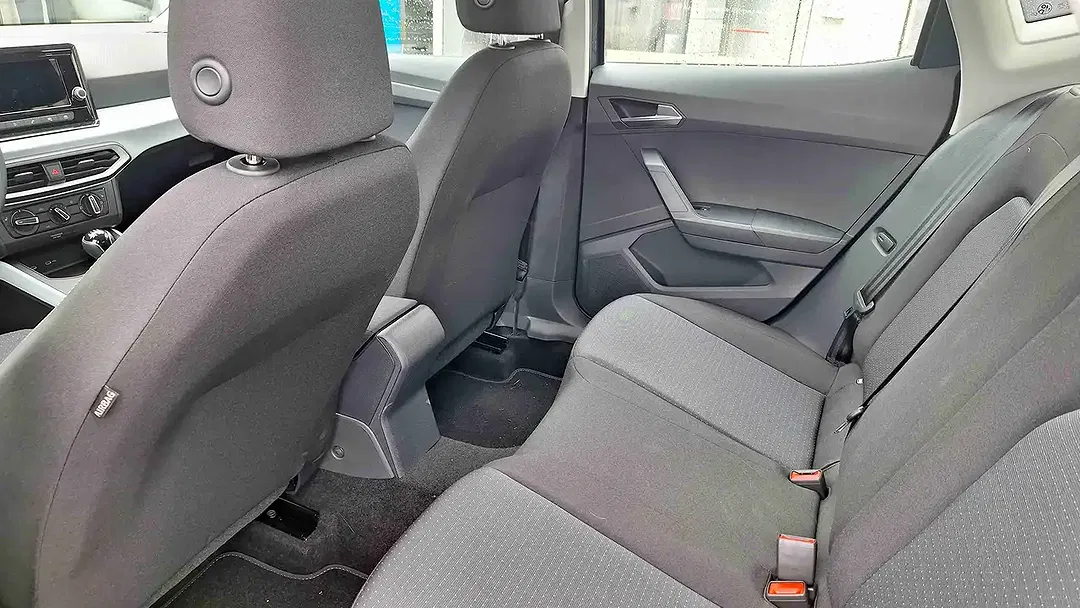 SEAT Arona Style - Thumbnail 5