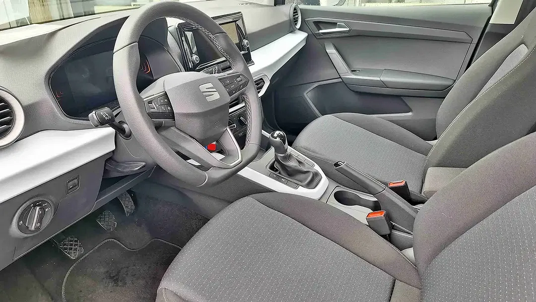 SEAT Arona Style - Thumbnail 6