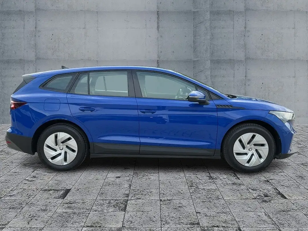 Skoda Enyaq 50 iV - Thumbnail 6