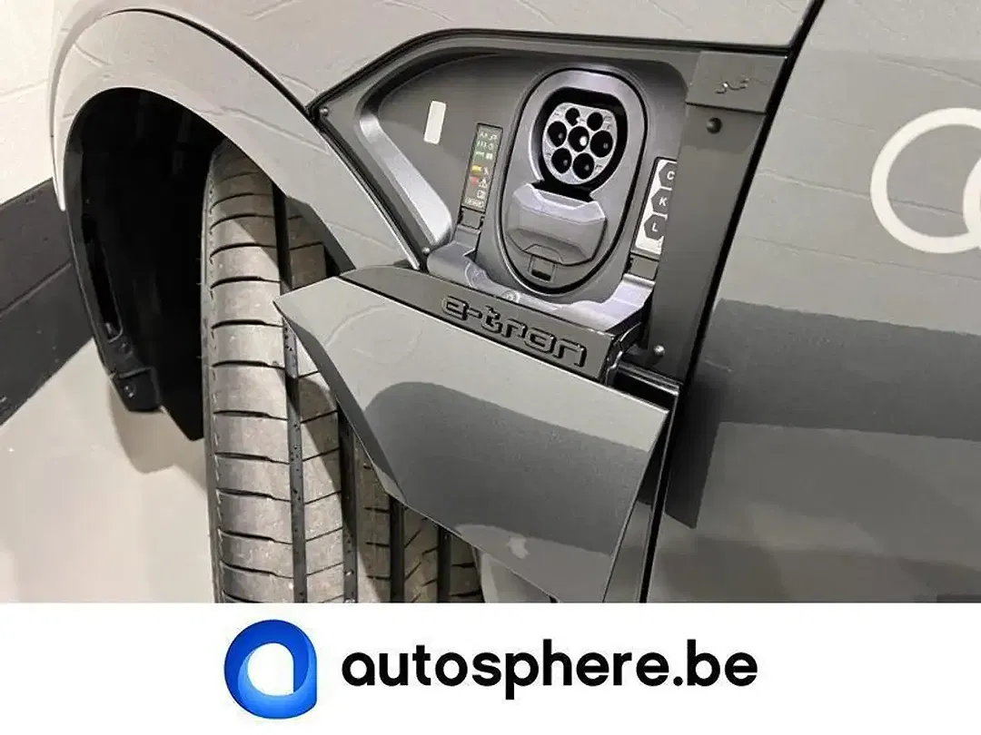 Audi Q8 e-tron Sportback - Thumbnail 12