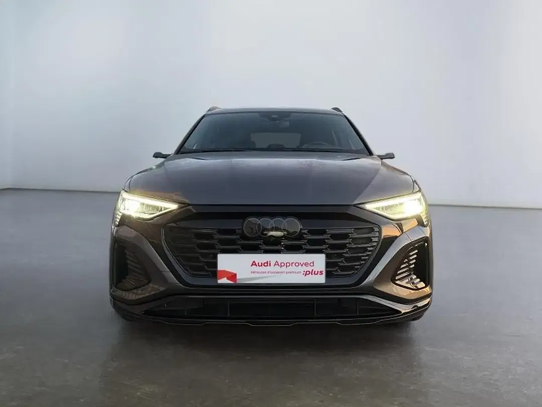 Audi Q8 e-tron Sportback - Thumbnail 4