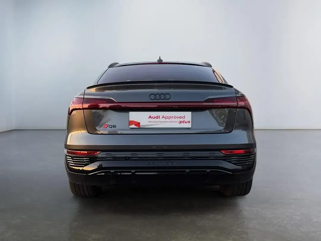 Audi Q8 e-tron Sportback - Thumbnail 5