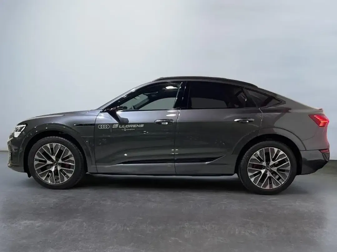 Audi Q8 e-tron Sportback - Thumbnail 8