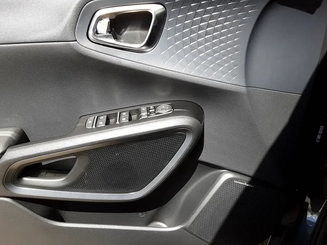 Kia Soul - Thumbnail 11