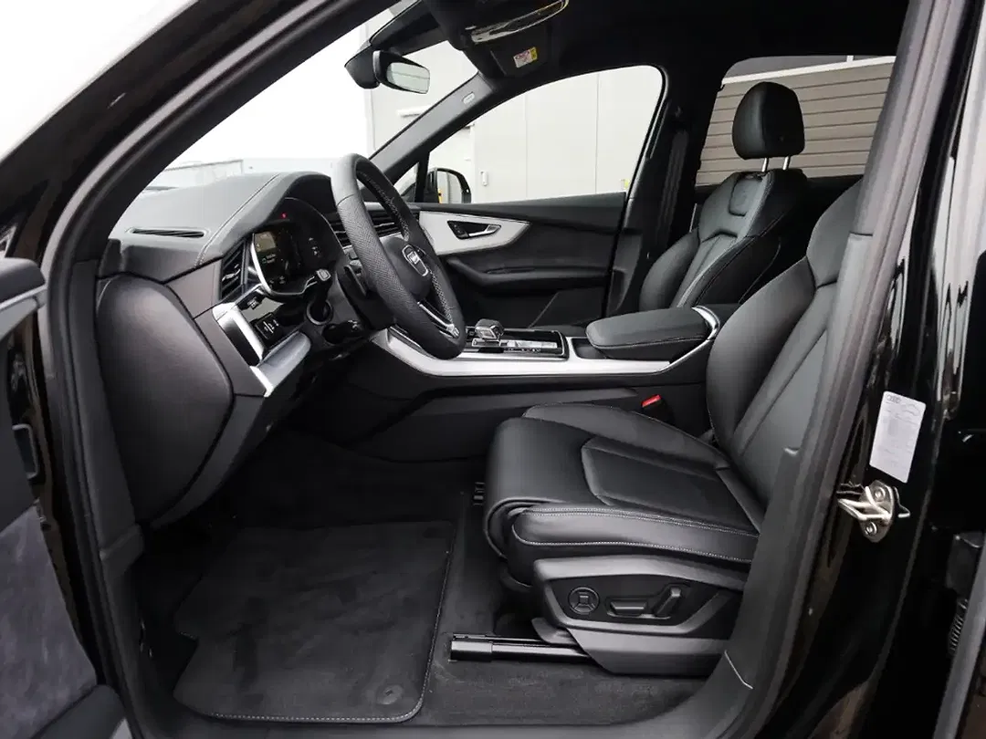Audi Q7 55 TFSI e quattro S line - Thumbnail 6