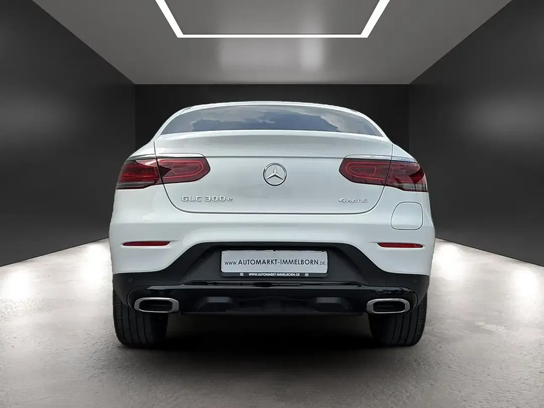 Mercedes-Benz GLC 300 - Thumbnail 10