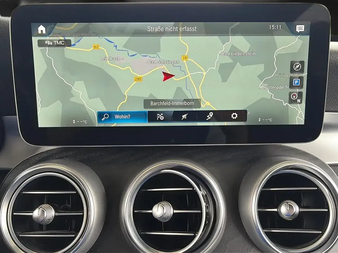 Mercedes-Benz GLC 300 - Thumbnail 21