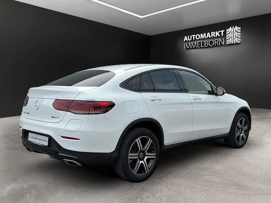 Mercedes-Benz GLC 300 - Thumbnail 8