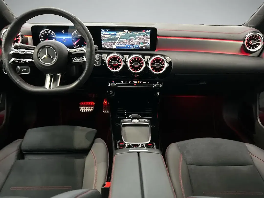 Mercedes-Benz CLA 200 - Thumbnail 7