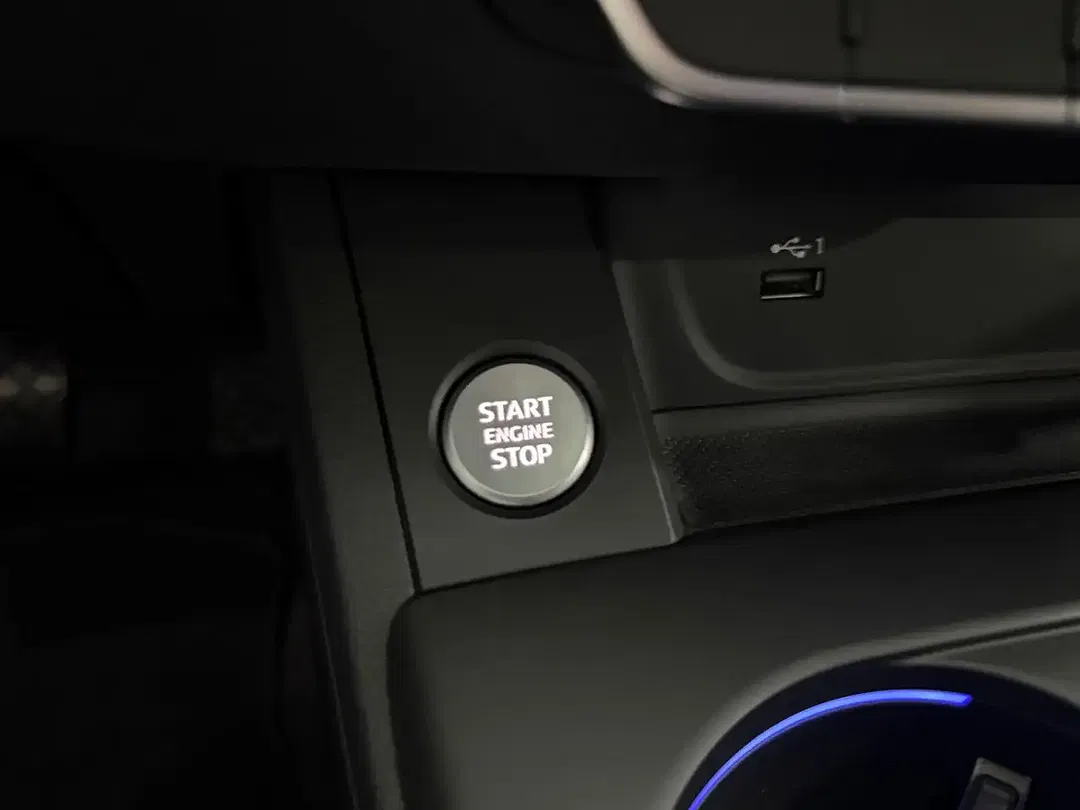 Audi A4 30 TDI Matrix LED Avant advanced - Thumbnail 10