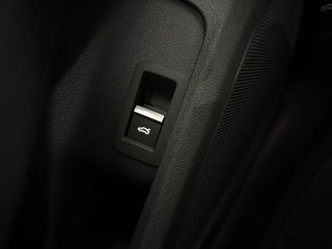 Audi A4 30 TDI Matrix LED Avant advanced - Thumbnail 11